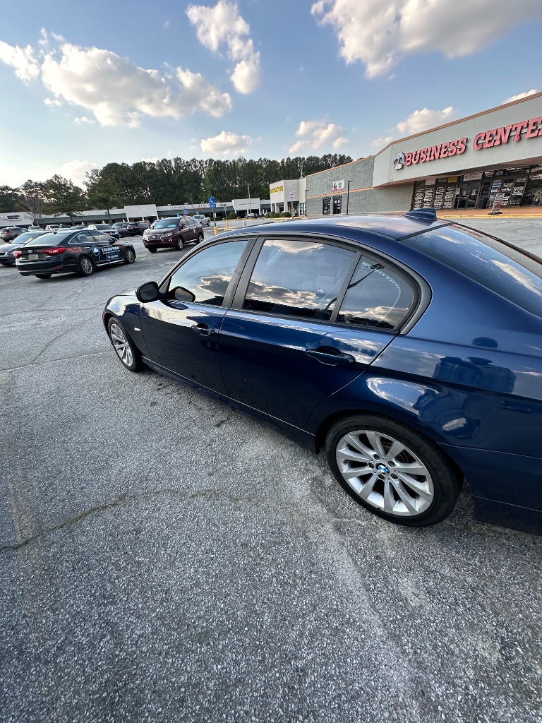 2011 BMW 3 Series 328i - Photo 12