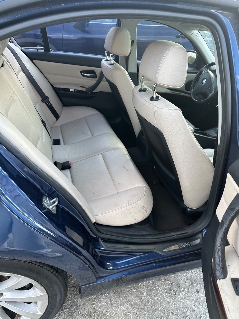 2011 BMW 3 Series 328i - Photo 20