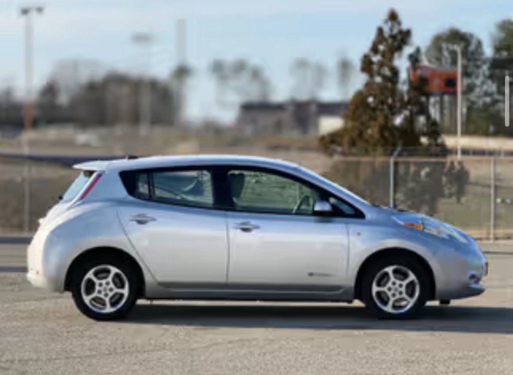2012 Nissan LEAF SL - Photo 7